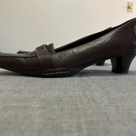 AEROSOLES Women's Chocolate Brown Leather sz - Picture 2 of 4